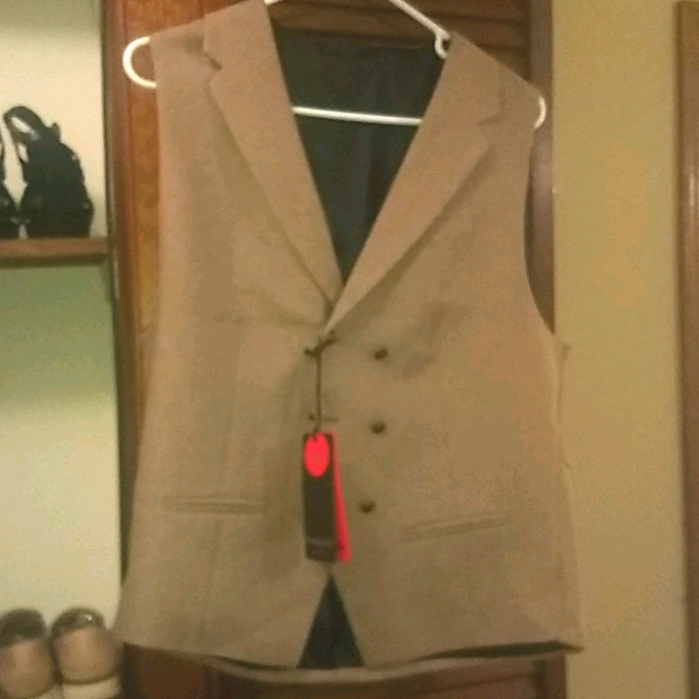Men's XXL Growing Star Vest